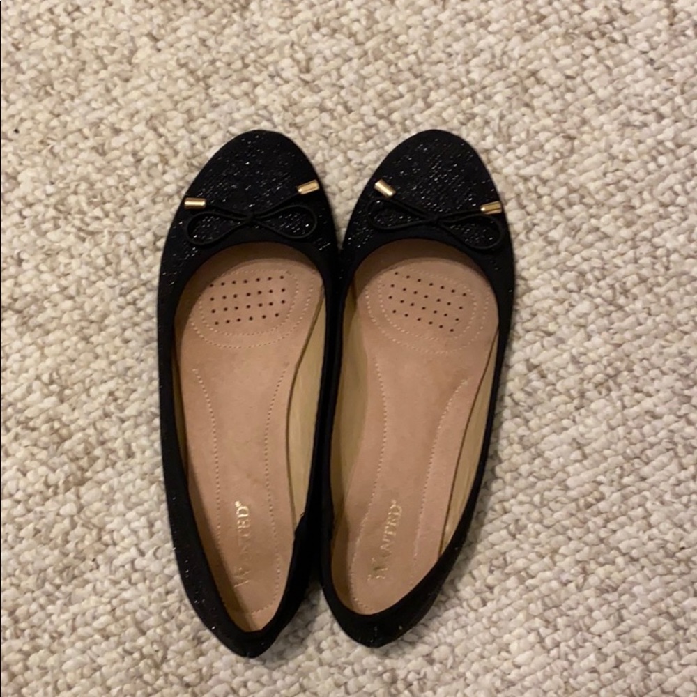 Black flats